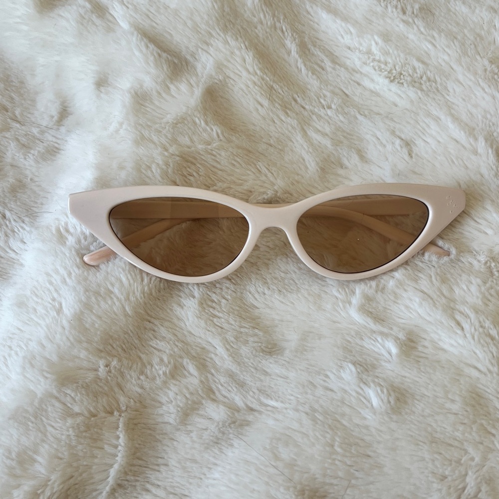 Cat-Eye Glasses